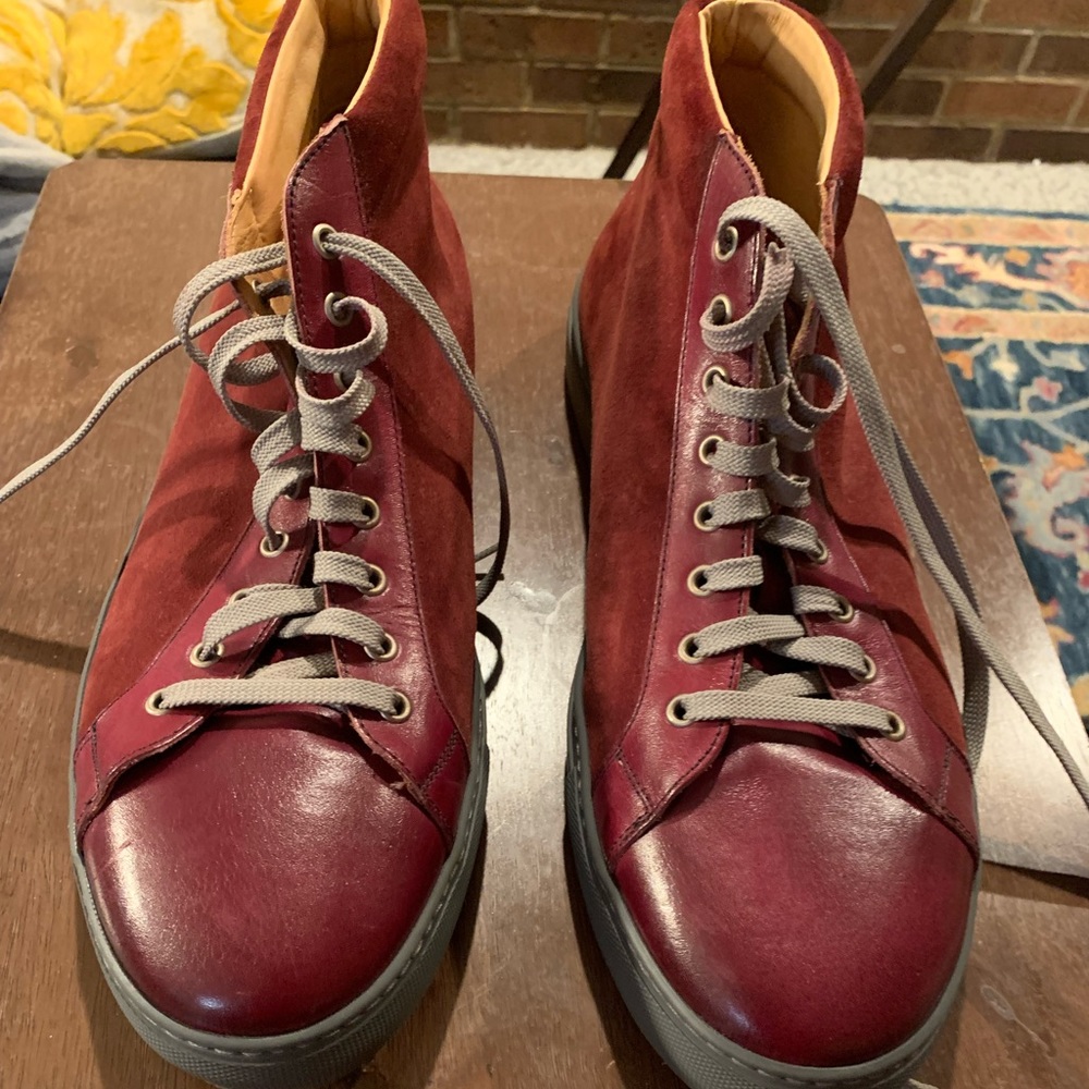 Sak’s Fifth Avenue Sneaker Mid Rise Suede/Leather